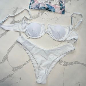SHEIN White Bikini Med Top and Bottoms. New!